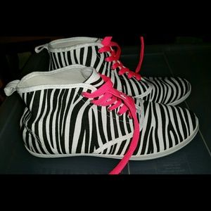 Zebra print Hi-tops
